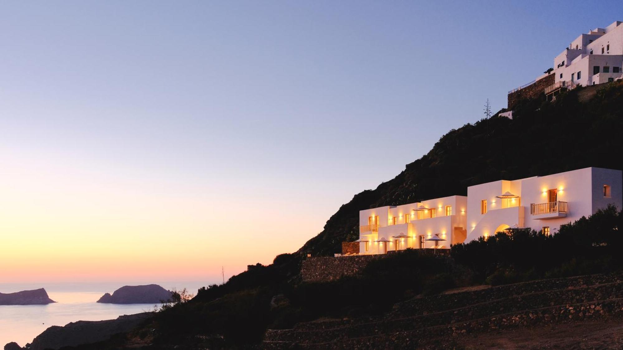 Odyssey Rock Milos Sunset Suites Plaka  Exterior foto